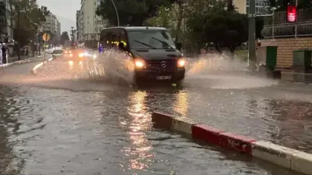 طقس عنيف في أنطاليا… شلل مروري وتحذيرات عاجلة