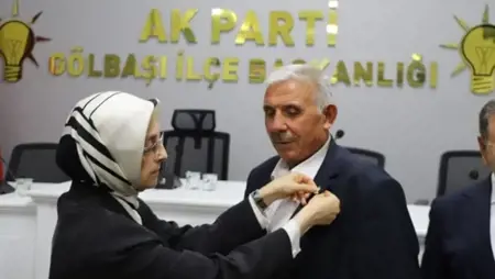 انضمام 6 أعضاء من بلدية غولباشي المنتمين لحزب الشعب الجمهوري إلى حزب العدالة والتنمية