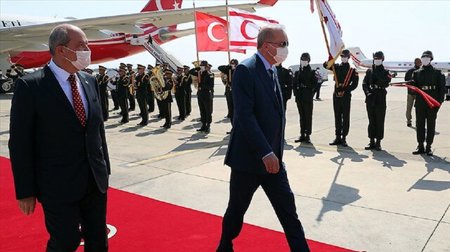 الرئيس أردوغان يصل شمال قبرص التركية