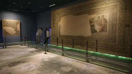 افتتاح متحف فسيفساء "زيوغما"  بغازي عنتاب التركية  أمام الزوار 