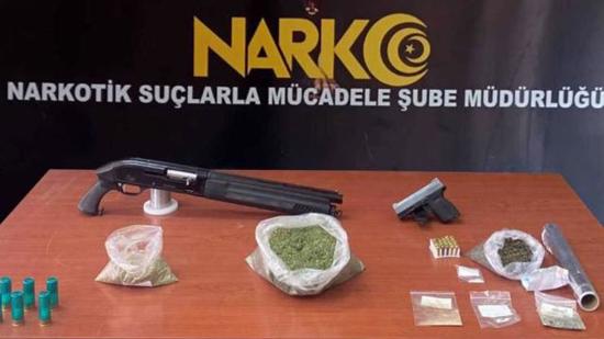 تركيا- ضبط 23 متهماً في عملية كبيرة لتهريب المخدرات بغازي عنتاب.
