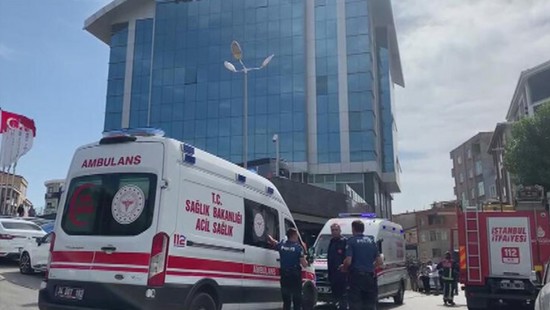 4 مصابين جراء سقوط مصعد بمكان عمل  في إسنلير بإسطنبول