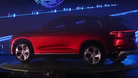 الرئيس الأذربيجاني ثاني شخص يستلم سيارة Togg الكهربائية الرئيس الأذربيجاني ثاني شخص يستلم سيارة Togg الكهربائية