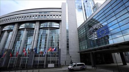 عاجل..الاتحاد الأوروبي يقرر رفع العقوبات الاقتصادية عن سوريا