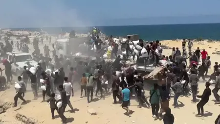 حماس والفصائل توافق على وثيقة نزع السلاح في غزة بشروط.. خارطة طريق خلال 14 يوماً وتنفيذ يمتدّ إلى 350 يوماً