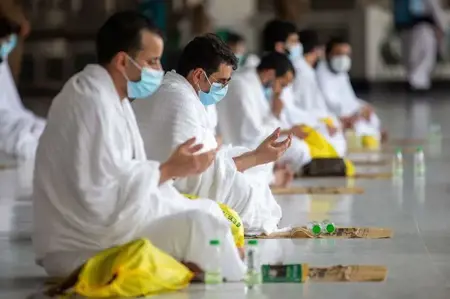 حرصًا على سلامتهم ..السعودية تحث الحجاج على هذا الأمر 