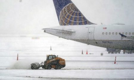 إلغاء أكثر من 1200 رحلة بسبب عاصفة شديدة بالولايات المتحدة