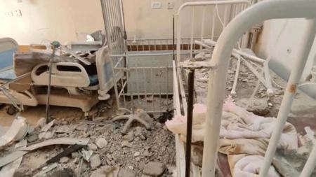 الاحتلال يقصف مدرسة في خانيونس ويدمر مولدات الكهرباء في مستشفى كمال عدوان في شمال القطاع