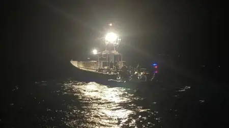 القبض على 39 مهاجرًا غير نظامي قبالة سواحل تشاناكلي التركية