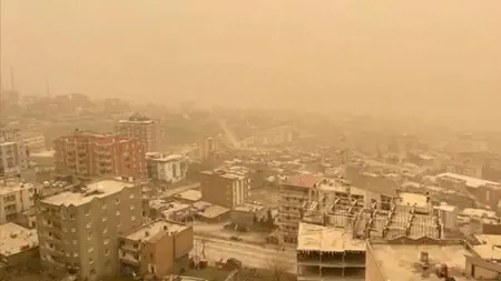 محافظ ولاية ماردين التركية يحذر من عاصفة قوية شرق الأناضول