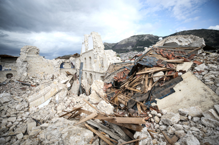 الوصف: تم إنقاذ ما يقرب من 300 قطعة أثرية من حطام المباني التاريخية في هاتاي