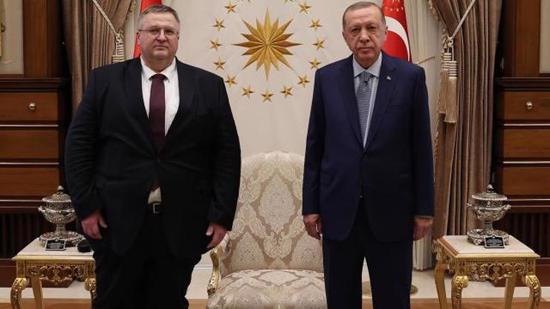 أردوغان يستقبل نائب رئيس وزراء روسيا
