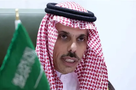 السعودية تطالب بوقف القتل والحصار وإيصال المساعدات الإنسانية إلى غزة