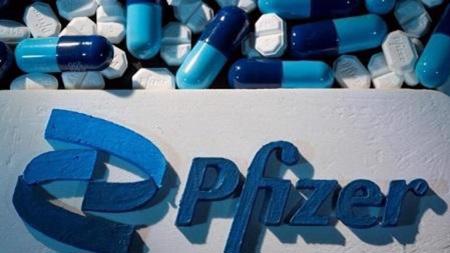 شركة فايزر الأمريكية تعلن تصنيع دواء فموي لعلاج كورونا