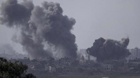 استشهاد ما لا يقل عن 20 شخصا وإصابة 80 آخرين جراء قصف منزل في غزة