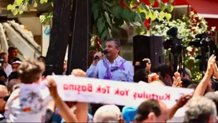 زلزال سياسي يلوح في الأفق.. هل ينفصل "أوزغور أوزيل" عن المعارضة التركية لتأسيس حزب جديد؟