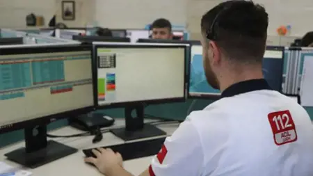 فرض غرامة مالية باهظة على 16 شخص أجروا مكالمات كاذبة لمركز طوارئ إسكي شهير