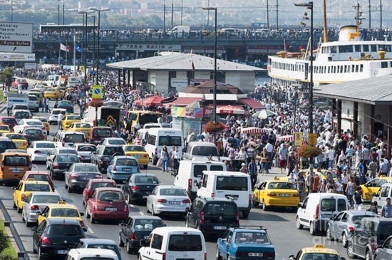 إجراءات مستمرة لتخفيف الازدحام المروري في المدن التركية