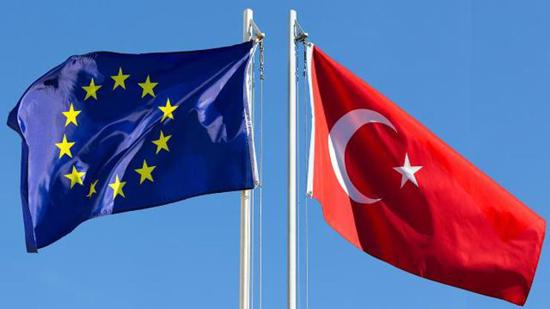 الاتحاد الأوروبي يوافق على منح تركيا 3 مليار يورو
