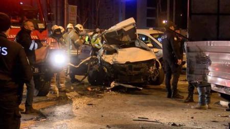 مصرع شخص في حادث مروري متسلسل بإسطنبول