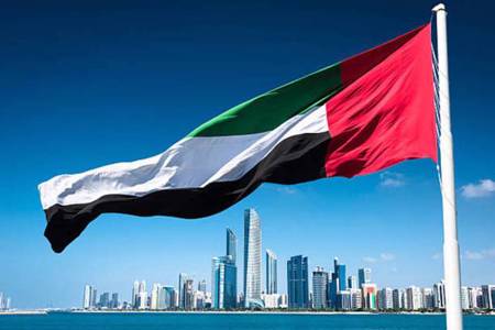 الإمارات تمنح الإقامة الذهبية للأطباء المقيمين على أراضيها