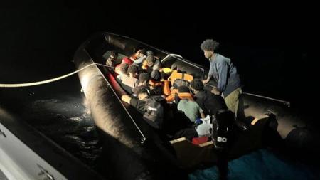إنقاذ 45 مهاجرًا غير نظامي والقبض على 67 آخرين قبالة سواحل إزمير