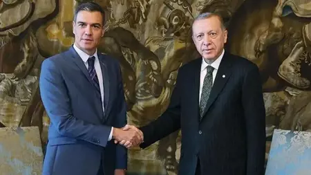 أردوغان يهنّئ سانشيز بلقب المونديال: فرحة أهل غزة بفوز إسبانيا لها معنى خاص