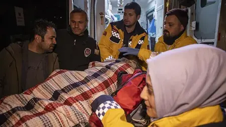 معجزة: إنقاذ سيدة تركية من تحت الأنقاض بعد مرور 11 يومًا على وقوع الزلزال المدمر