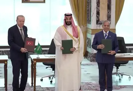 انطلاق اللجنة السياسية والدفاعية الاستراتيجية لـ«اتفاقية مكة» في إسطنبول