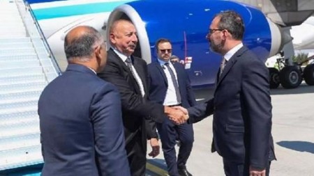 رئيس أذربيجان "إلهام علييف" يصل ولاية قونية التركية