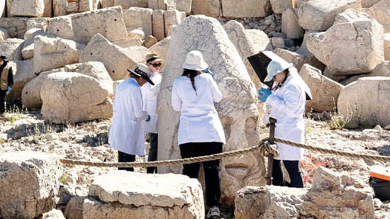 نانو تكنولوجي لحماية تماثيل جبل نمرود الأثرية في تركيا