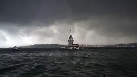 الأرصاد التركية تحذر من أمطار غزيرة في اسطنبول