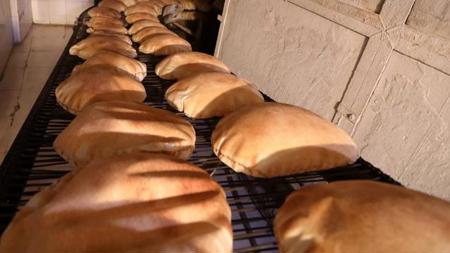 إيقاف إنتاج الخبز لدى 1500 مخبز في تونس اعتبارا من هذا الموعد
