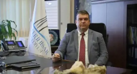 السلطات التركية تعزل رئيس البلدية "إسماعيل يتشكين" بعد توقيفه بتهم فساد ورشوة