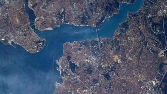 رائد فضاء أمريكي يشيد بجمال اسطنبول من الفضاء