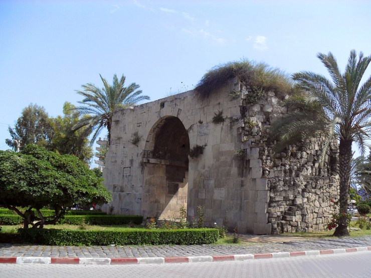 بلدية مرسين تُعيد سينما الهواء الطلق إلى أحياء طرسوس