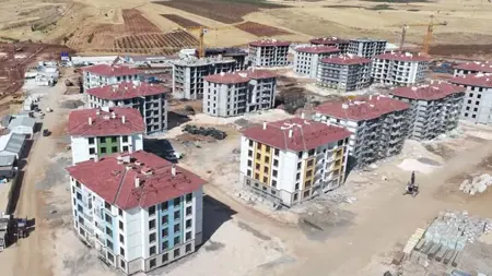 بدء تسليم المنازل لمنكوبي الزلزال في أديامان في غضون شهر إلى شهر ونصف