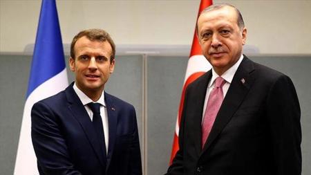 أردوغان يجري محادثة هاتفية هامة مع نظيره الفرنسي