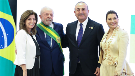 وزير الخارجية التركي يشارك في مراسم تنصيب الرئيس البرازيلي"لولا دا سيلفا"