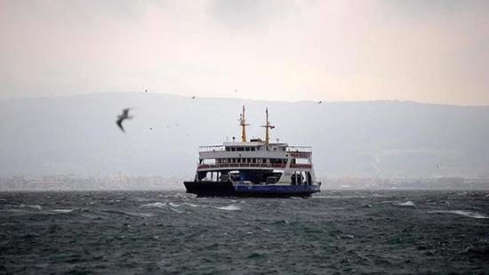 تركيا تعلن  إلغاء جميع خدمات العبارات في جنوب مرمرة