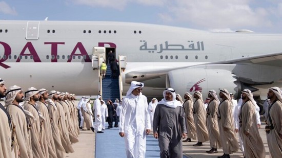 أمير قطر يشارك في "لقاء أخوي" تحتضنه الإمارات لقادة الخليج ومصر والأردن 