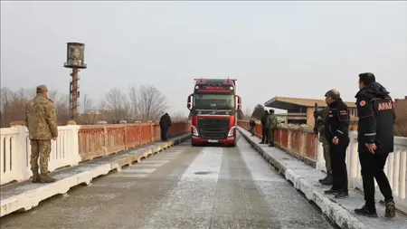 تركيا تعيد فتح معبر "علي جان" الحدودي مع أرمينيا بعد 35 عاما