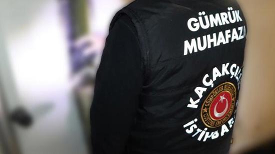 ضبط كميات كبيرة من الحشيش في ميناء أمبارلي بإسطنبول ضبط كميات كبيرة من الحشيش في ميناء أمبارلي بإسطنبول
