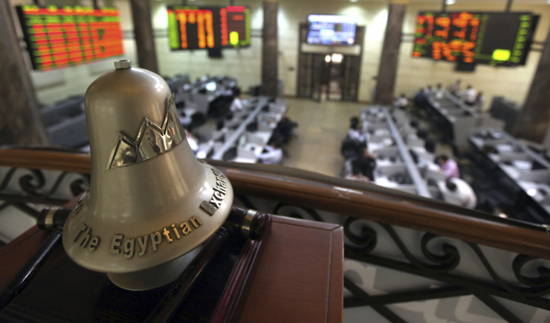 عقب الأزمة الروسية.. بورصة مصر تخسر 20 مليار جنيه في أول نصف ساعة