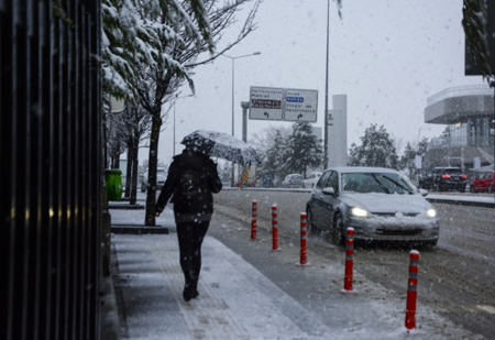 الأرصاد التركية تحذر من الثلوج الكثيفة  في هذه المناطق 