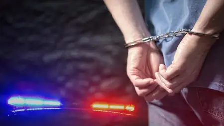 صدور مذكرة توقيف بحق طبيبين في قونية