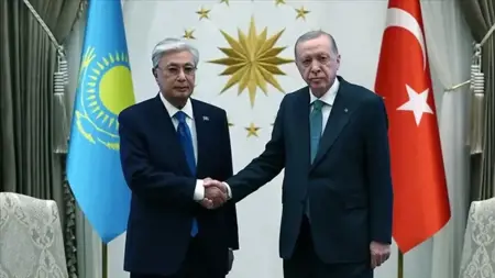 الرئيس أردوغان يجري اتصالاً هاتفياً مع نظيره الكازاخستاني توكاييف