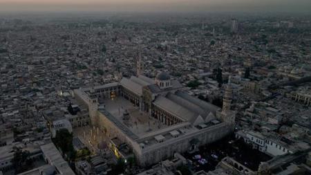 أول صلاة عيد أضحى في سوريا بعد سقوط نظام البعث