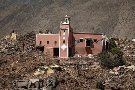 تحذير من أمطار غزيرة وعواصف محلية في المغرب