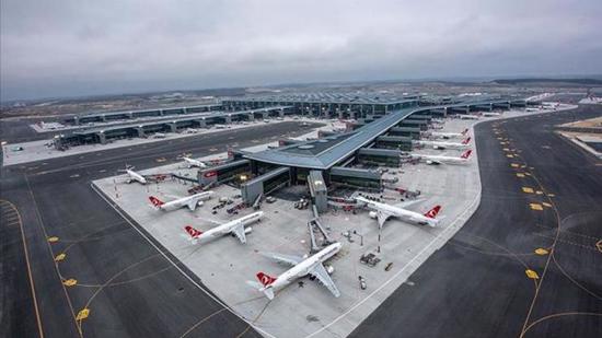 ارتفاع عدد الركاب في مطار اسطنبول بنسبة 54 بالمائة